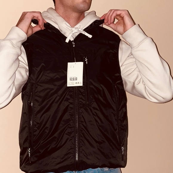 Men’s Utility Vest - Picture 3 of 4